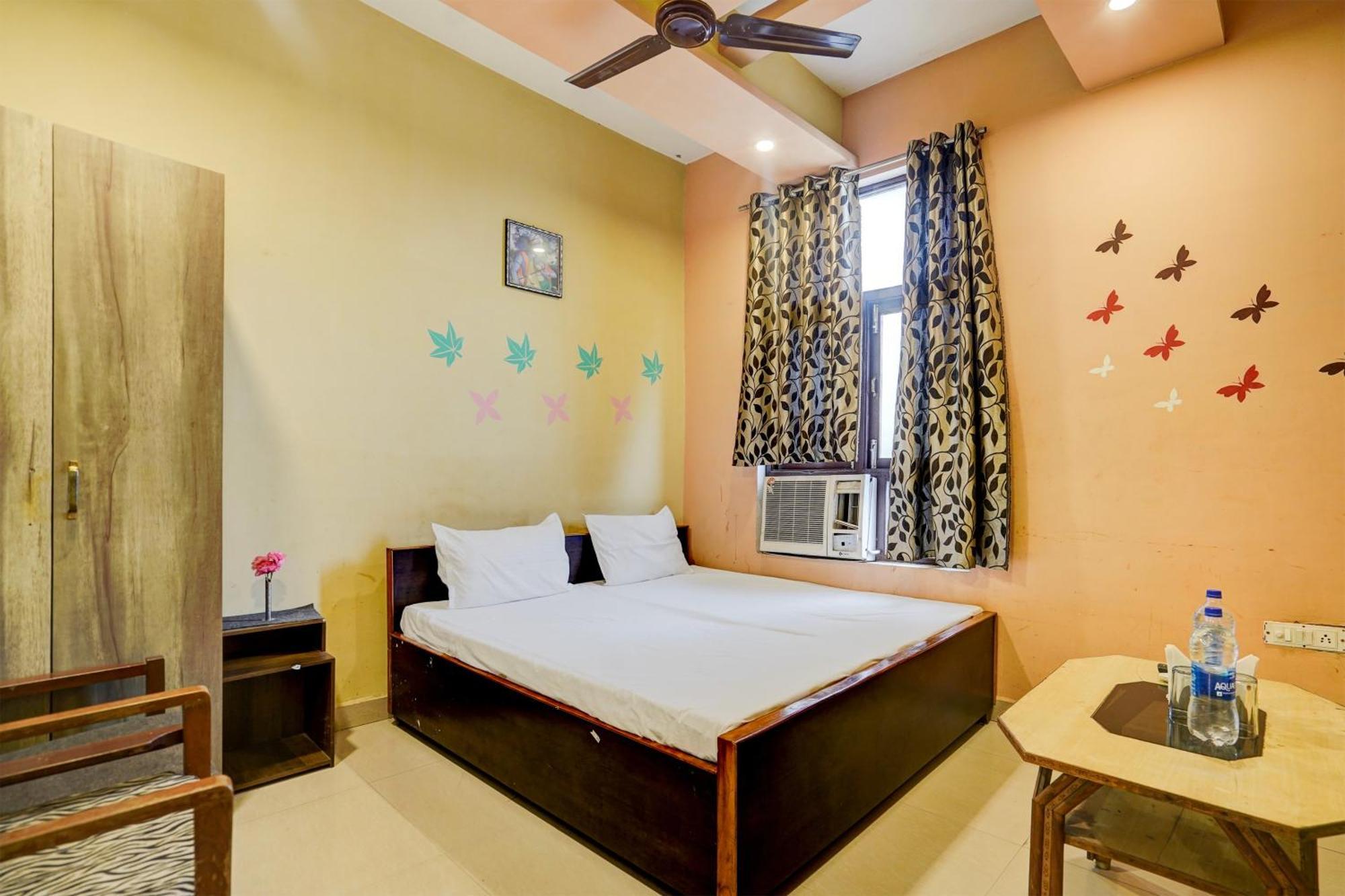 Hotel O Shyam Utsav Mirzāpur Kültér fotó