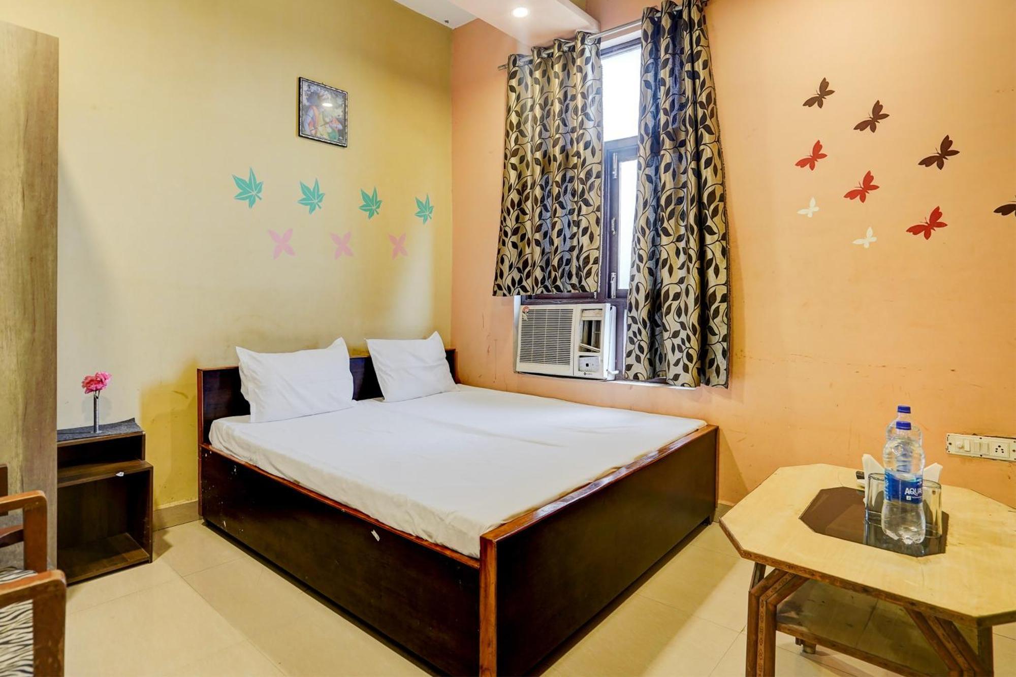 Hotel O Shyam Utsav Mirzāpur Kültér fotó